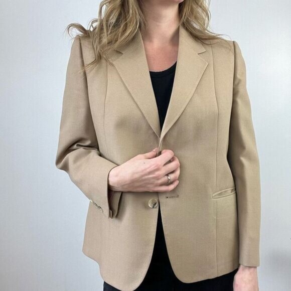 Vintage Women’s Medium Tan Wool Classic Suit Jacket Blazer Sports Coat 2 Button - Picture 3 of 14